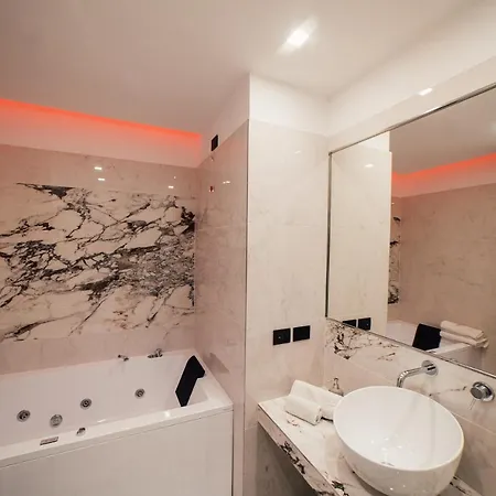 Aron Only Alojamento de Acomodação e Pequeno-almoço