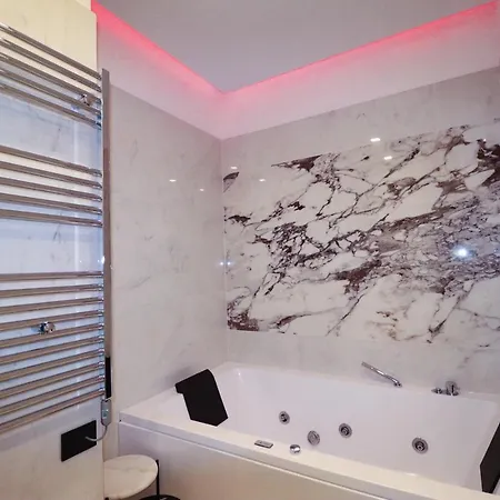 Aron Only Alojamento de Acomodação e Pequeno-almoço Pescara