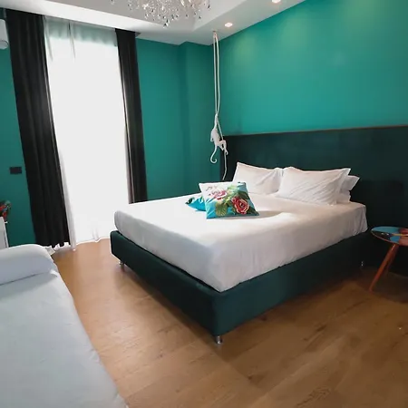 Aron Only 4* Pescara