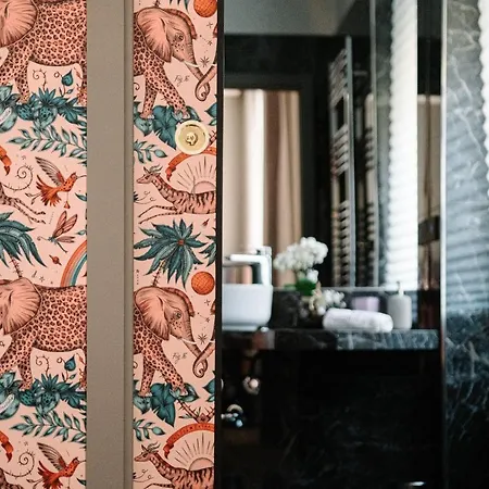 Bed & Breakfast Aron Only 4*