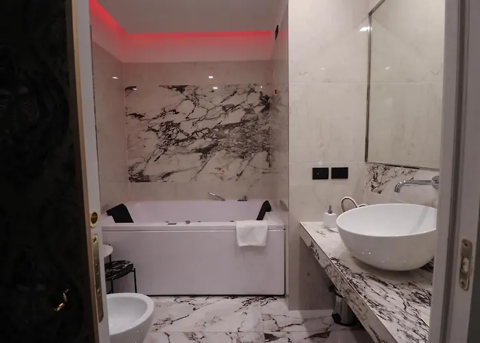 Aron Only 4* Pescara